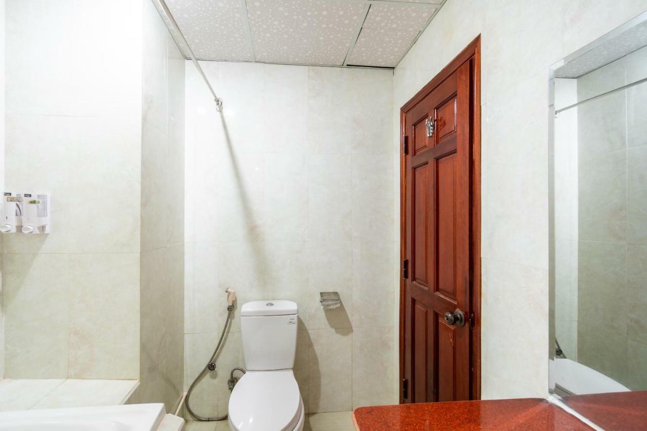 Oyo 375 Hoa Binh Hotel Đà Nẵng Extérieur photo